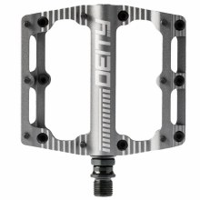 DEITY BLACK KAT PLATFORM PEDALS - PLATINUM