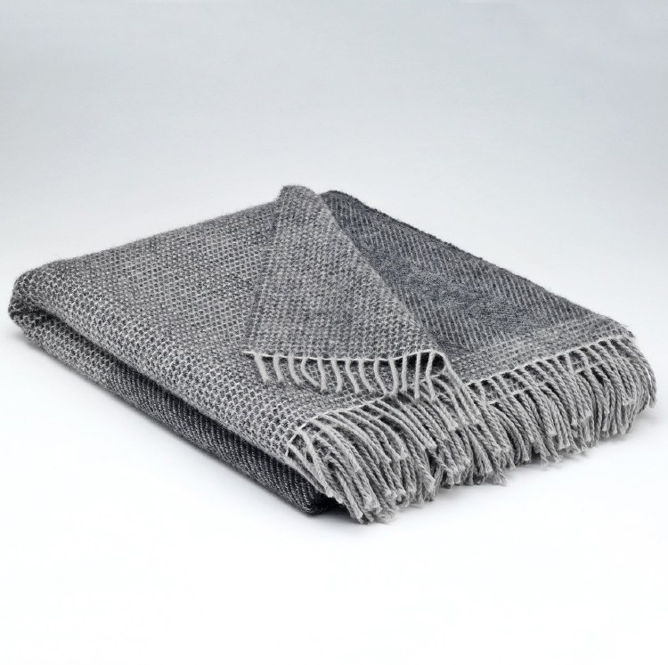 Merino Wool Throw New York Greyscape