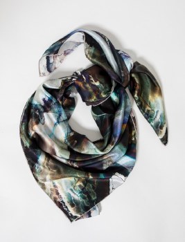 Large Square Silk Scarf Feileacan