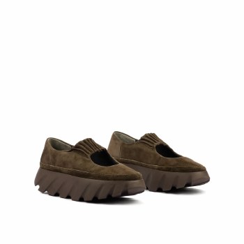 Tura Oya Chocolate Trainer