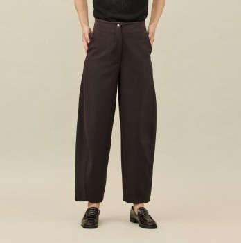 Additional picture of Cocoa Barrel-leg Trousers