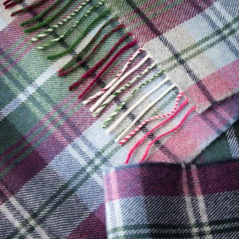 Additional picture of Merino Wool Scarf Purple Heather Check