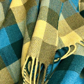 Additional picture of Supersoft Merino La,bswool Throw Green Check Flair