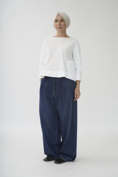 Additional picture of Grey Cotton Poplin-Jersey Top