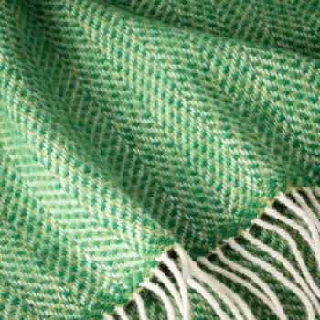 Additional picture of Merino-Cashmere Throw Green Herringbone