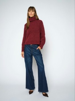 Additional picture of Dara Wide leg dark blue jeans