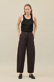 Additional picture of Cocoa Barrel-leg Trousers
