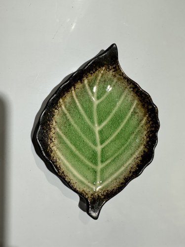 E437P08019-7 Asian Leaf Porcelain Plate, 6.5" Length, Black/Green, Box of 5