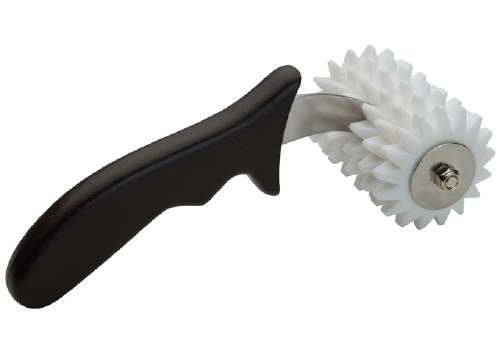 Winco RD-4P Plastic Dough Roller Docker, Black Handle, 4"
