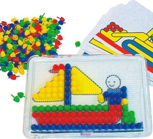 Miniland Pegboard Set 15mm in Carry Case (Transparent Board, 6 Models & 160 Pegs)
