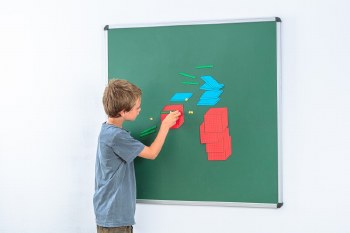 Additional picture of Teachers Magnetic 3D Base Ten Set 4 Colour (Set 54)