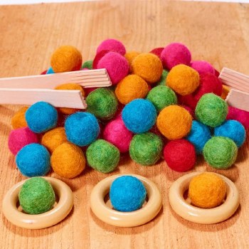 Additional picture of Felt Balls 2cm Assorted Colours (Pack 64)