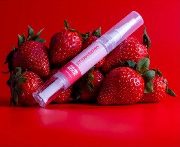 The Edge Cuticle Oil Pen Strawberry 4 mls