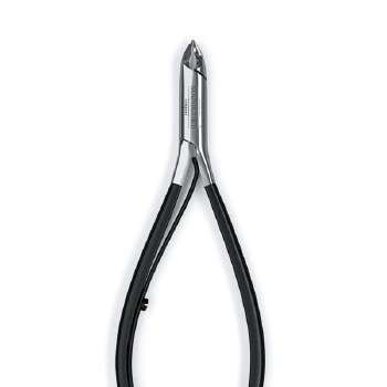The Manicure Company Cuticle Nipper