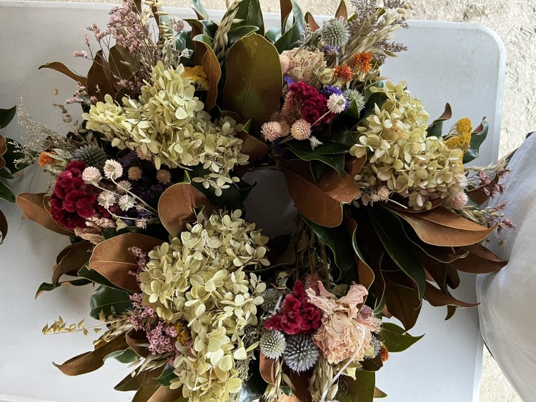 12 Inch Magnolia Dried Flower Wreath