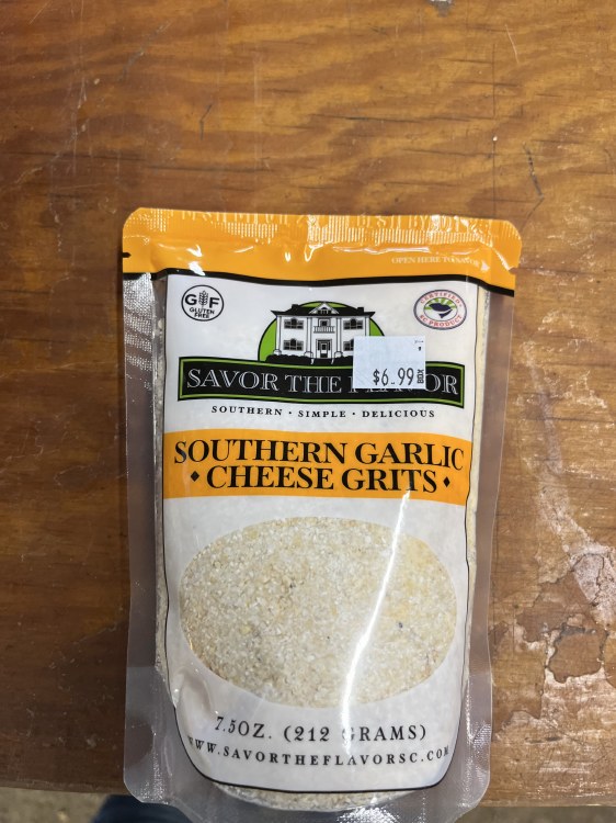 Southern Garlic Cheese Grits