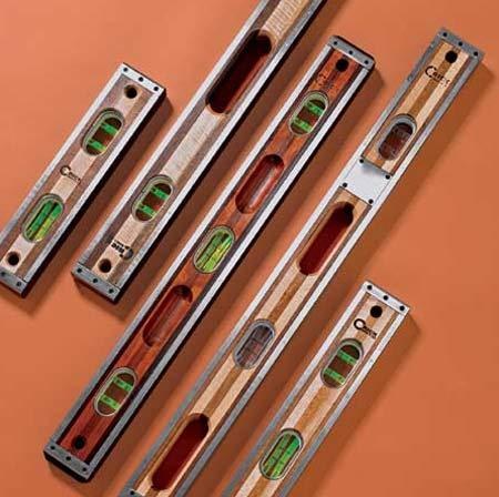 LEVEL, 18 IN, 3 PIECE LAMINATE, CLEAR VIALS