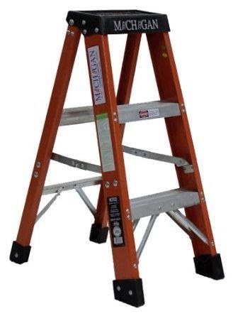 LADDER, STEP, 3 FT, FIBERGLASS, TYPE 1A, WGT 300#