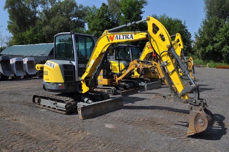 EZ 36 Mini Excavator