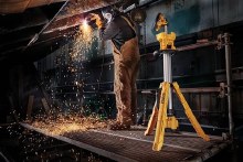 Additional picture of Light Tripod 20V Max Cordless (Bare Tool)