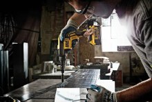 Additional picture of Screwgun 20V Max XR Cordless Brushless Versa-Clutch Adjustable Torque Dewalt (Bare Tool)