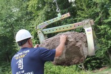 Additional picture of Quick-E-Boulder Grab Attachment(Use w/NT042/BL 980)2 pieces PART 2