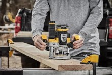Additional picture of Router Plunge 20V Max XR Cordless Brushless 2-1/4 Peak HP Dewalt (Bare Tool)
