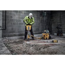 Additional picture of CHIPPER, SDS MAX INLINE DEMOLITION HAMMER 27# WITH SHOCKS