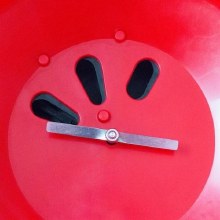 Additional picture of SPREADER 100# PROFESSIONAL CONTRACTOR STEEL FRAME FERTILIZER SEED HERBICIDES