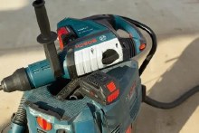Additional picture of ROTARY HAMMER 1-7/8" 9.3 FTLB CORE 18V PROFESSIONAL KIT w/2 8 AH BATTERY, CHARGER
