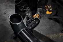 Additional picture of Grinder Angle 60V Max Flexvolt 7" Cordless Brushless w/Kickback Brake Kit Dewalt (2) Batteries (1) Charger (1) Kit Bag