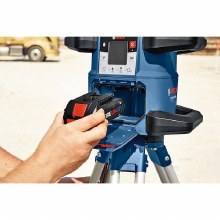 Additional picture of LASER, GREEN BEAM ROTATING TRIPOD, GRADE ROD, DETECTOR, REMOTE, CEILING HANGER, 4 AH BATTERIES, CHARGER, CASE