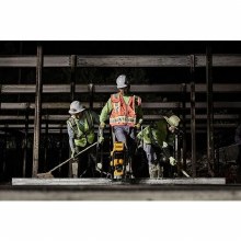 Additional picture of SCREED CONCRETE POWER CORDLESS BATTERY POWER SHIFT X2 BATTERY AND CHARGER