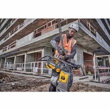 Additional picture of RAMMER  BATTERY JUMPING JACK DEWALT 60 KG CLASS