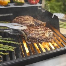 Additional picture of GRILL SPIRIT E-435 4 BURNER  BLACK PROPANE LP GAS WITH SIDE BURNER