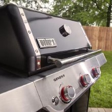Additional picture of GRILL GENESIS E-315 3 BURNER BLACK NATURAL GAS (ONLY)