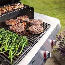 Additional picture of GRILL GENESIS E-315 3 BURNER BLACK NATURAL GAS (ONLY)