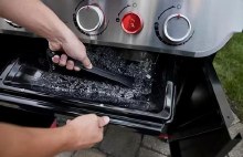 Additional picture of GRILL GENESIS E-315 3 BURNER BLACK NATURAL GAS (ONLY)