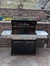 Additional picture of GRILL SUMMIT FS38E  5 BURNER BLACK NATURAL GAS (ONLY)  with SIDE BURNER, ROTISSERIE