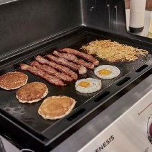Additional picture of GRIDDLE INSERT RUST-RESISTANT FOR 3 BURNER GENESIS 2016+ and SUMMIT 2024+
