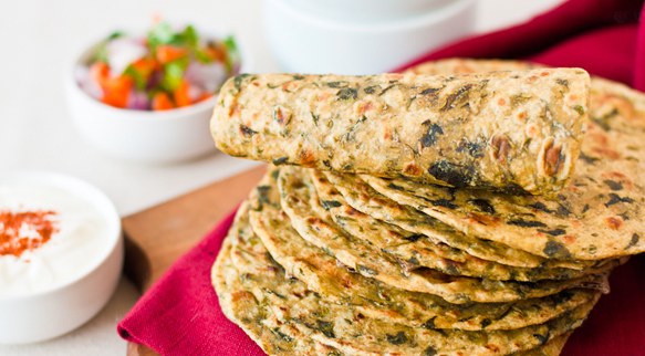 Bhagwatis Methi Thepla