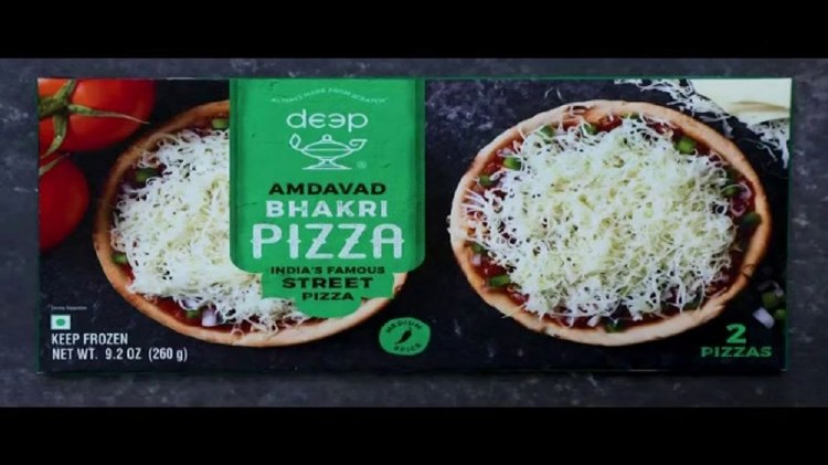 Deep Amdavadi Bhakri Pizza