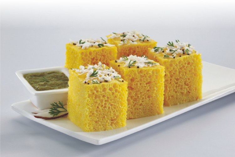 Fresh Khaman (dhokla)