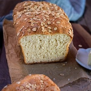 Soft Oatmeal Bread 24 Oz
