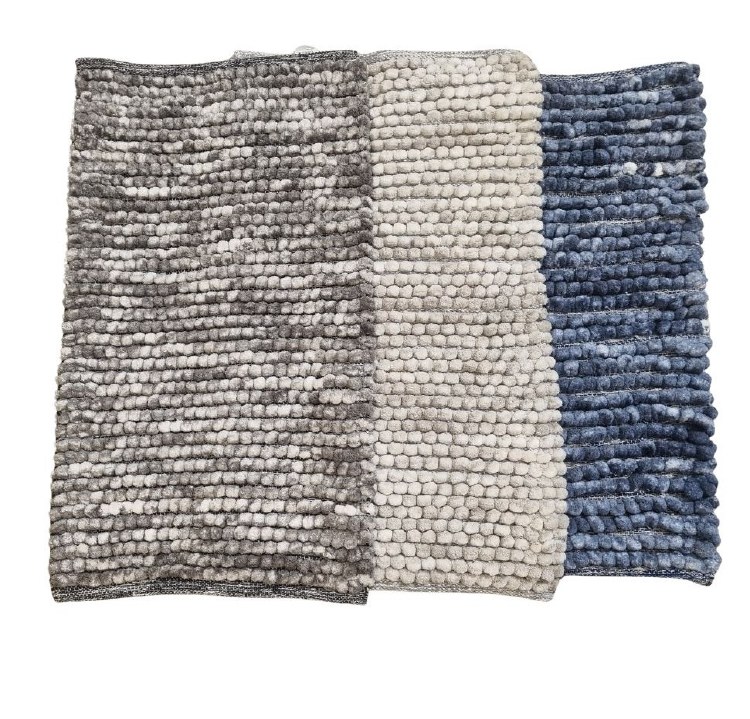 POM POM SOFT RUG