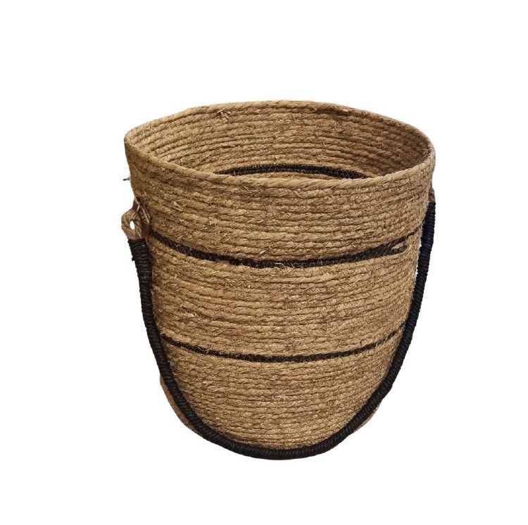 BASKET WITH BLACK STRAP MD