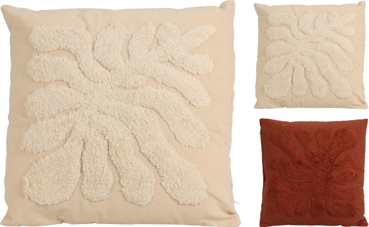 TUFTED CUSHION