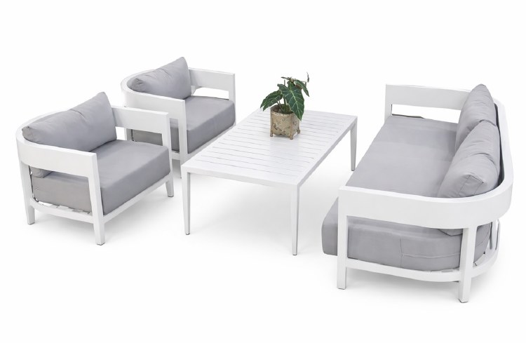 OUTDOOR LOVESEAT & 2 ARMCHAIRS-4 PIECE