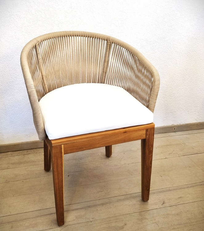 LUCIA WOOD & ROPE DINING CHAIR