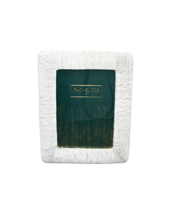 WHITE RESIN PICTURE FRAME